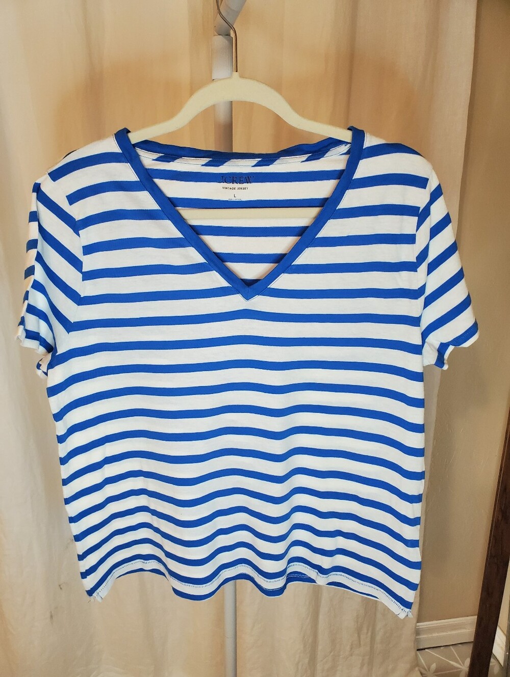 J. Crew Blue & White Striped V-Neck Tee Size Large